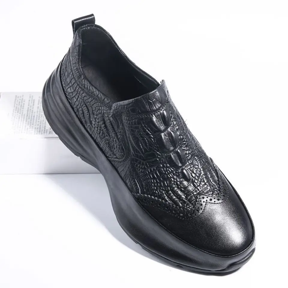 Genuine Leather Men Casual Shoes Luxury Mens Loafers Breathable Slip on red Driving Shoe Man Low Top Business Cowhide Shoes