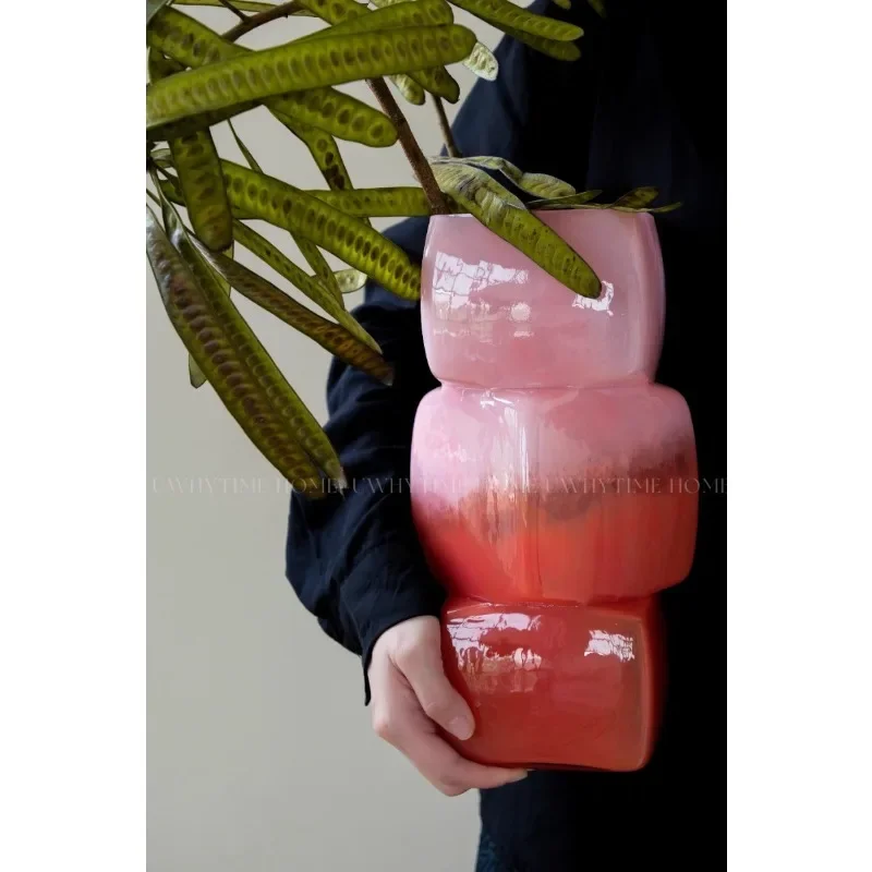

Original design red powder gradual change square new Chinese style ancient glass vase flower ware advanced atmosphere ornament