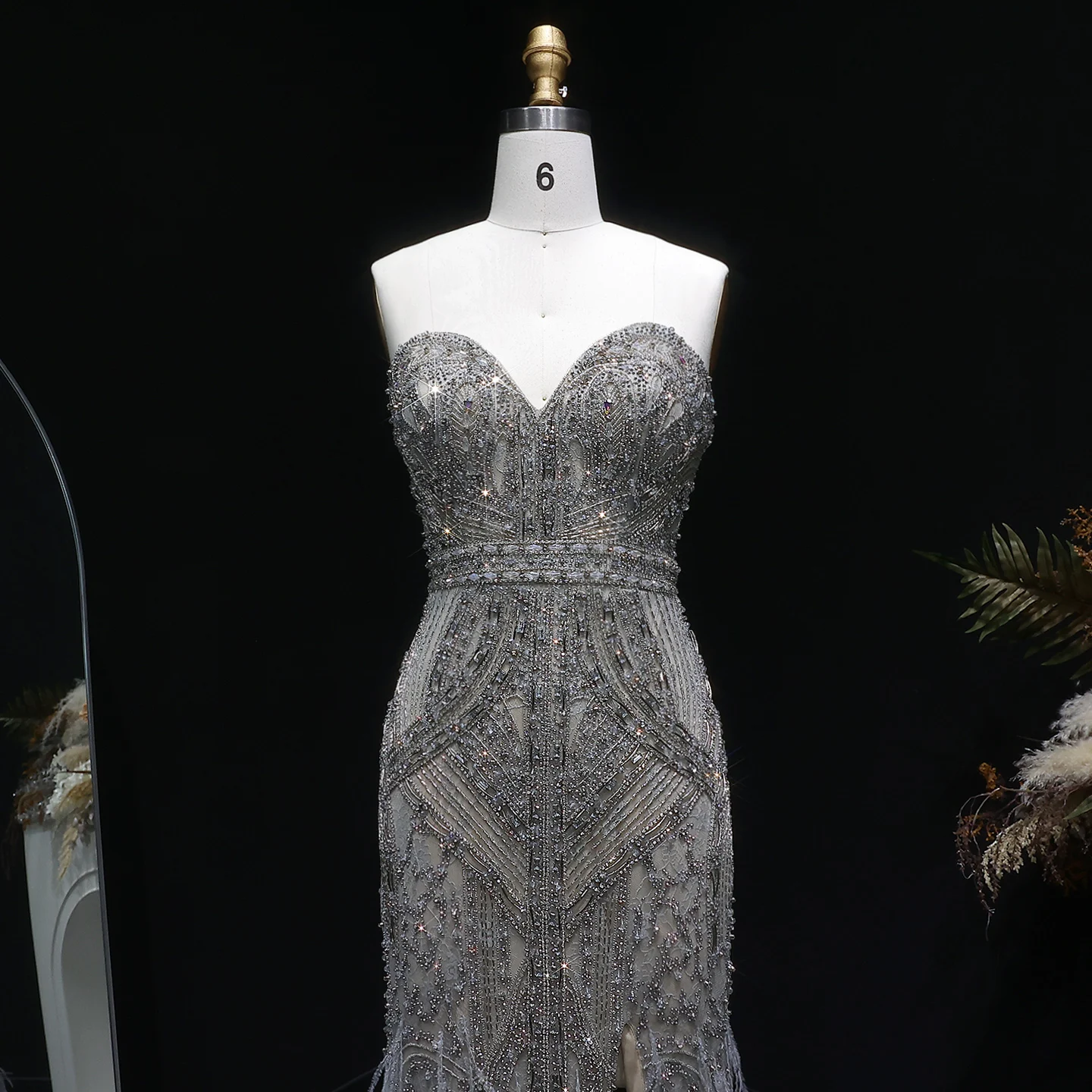 Sharon Said Luxuriöse Perlenbesetzte Meerjungfrauen-Abendkleider mit Federn, Herzausschnitt, hohem Schlitz, Damen-Abendkleider SS791, maßgeschneidert – Detail 5