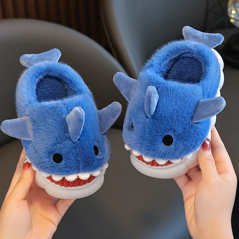 2024 New Winter Children\'s Fluffy Slippers Cute Shark Non-slip Flip Flops For Girls Boys Mule Warm Plush Home Kids Cotton Shoes