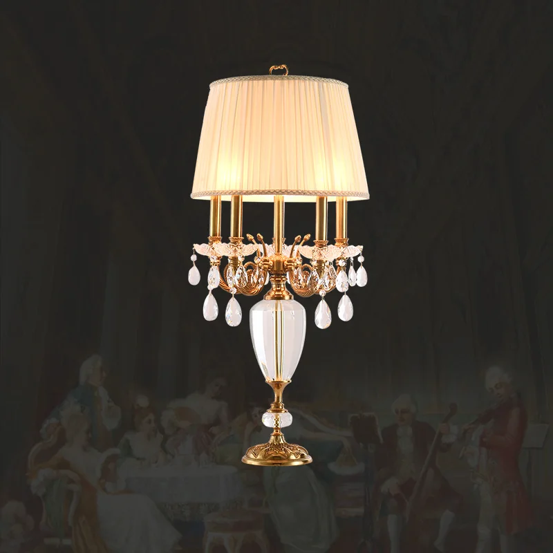 

Настольная лампа для гостиной в европейском стиле, хрустальная, латунная, тканевая, для роскошных отелей, для рабочего стола, светодиодная, декоративная