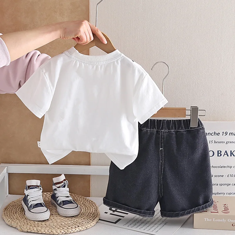 Trendy Graffiti Toddler Boys Outfit Set 2026 Summer Fashion Casual Headphone Print T-shirt and Distressed Denim Shorts Kids Suit