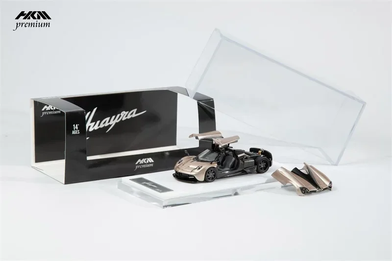 

Модель автомобиля Huayra Coupe премиум-класса HKM 1:64 2014 Limited 999