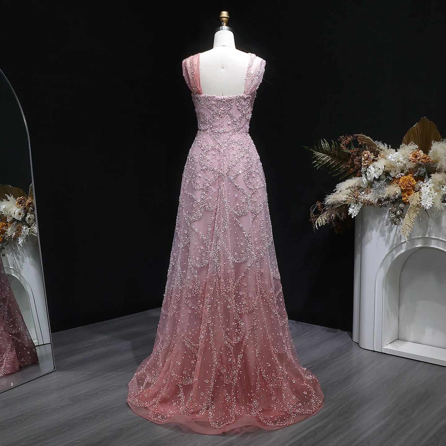 Sharon Said 2026 Neues Abendkleid in Farbverlauf Rosa mit Perlen, gedrehtem Neckholder, A-Linie, Dubai Arabisches Damen-Abendkleid SS709 Maßanfertigung – Detail 10