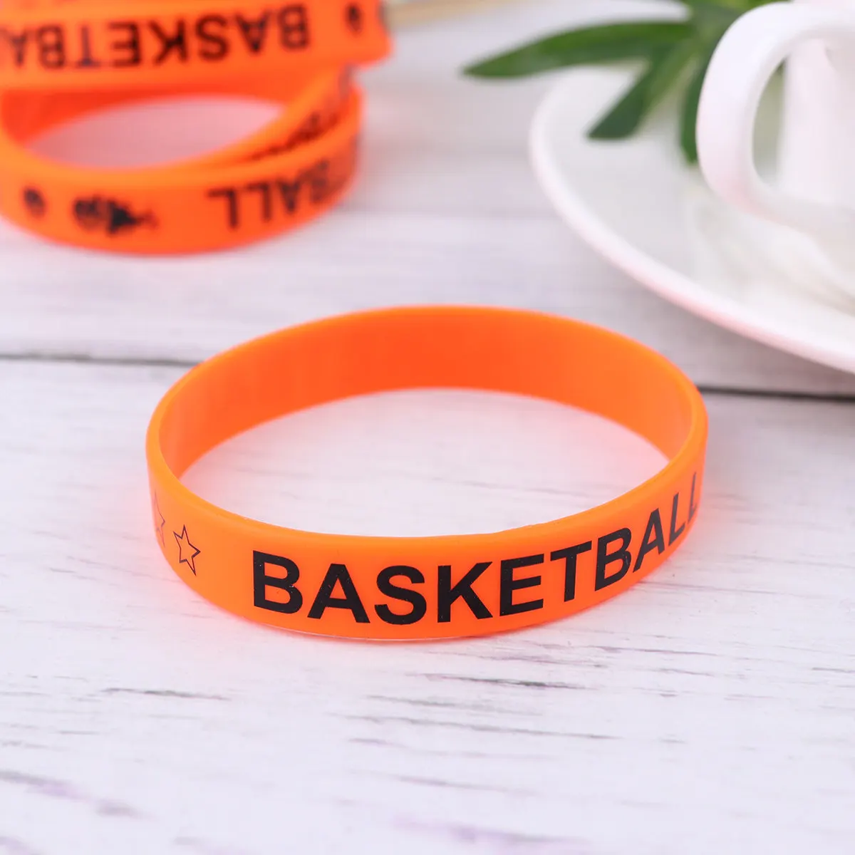 

25 шт. силиконовых браслетов для баскетбола с принтом, гибкие браслеты для вечеринок, карнавалов, дней рождения, силиконовые браслеты для тематических мероприятий