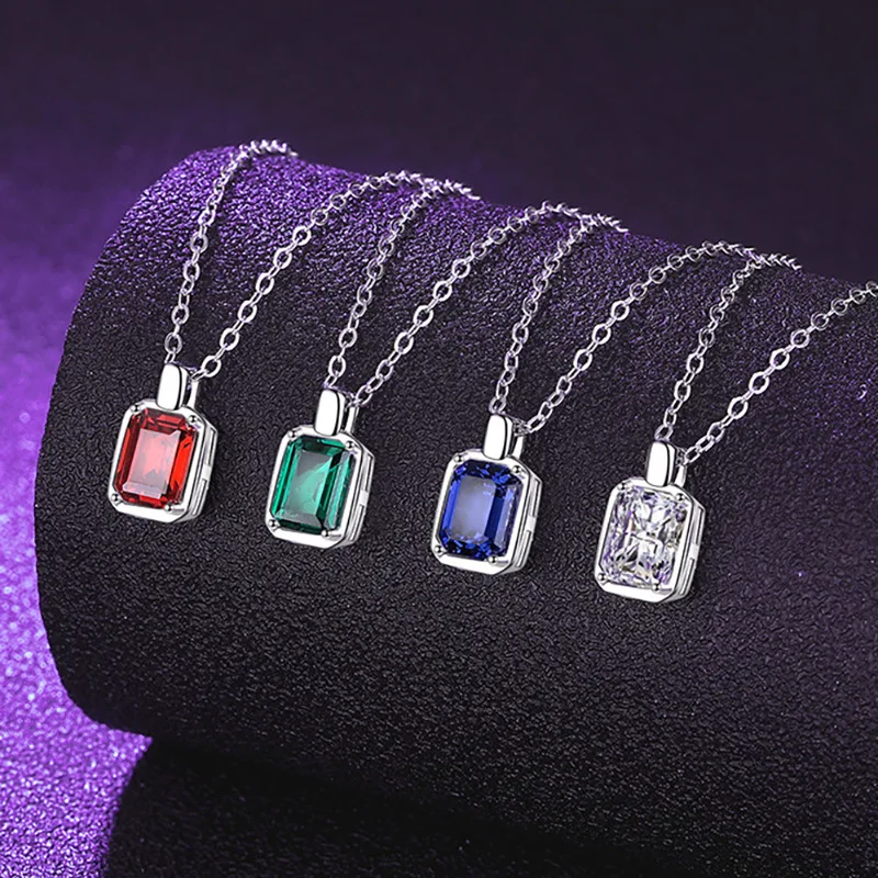 

S925 Silver White Gold Plated 1/2CT Square Color Moissanite Pendant Necklace for Women, Exquisite Jewelry.