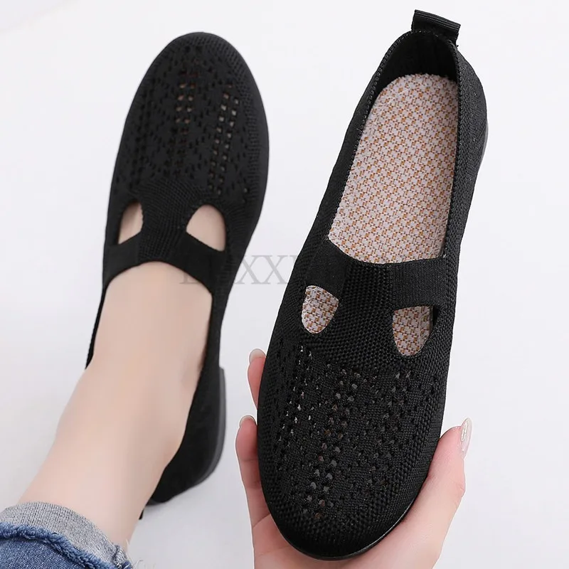 Women Vulcanized Shoes 2024 New Fashionable and Breathable Summer Flat Bottomed Casual Anti Slip Sports Comfortable Mesh Shoes