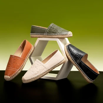 2025 ใหม่แบรนด์หรูหนังอังกฤษRetroแบนรอบToe Loafers Lazy Loafers