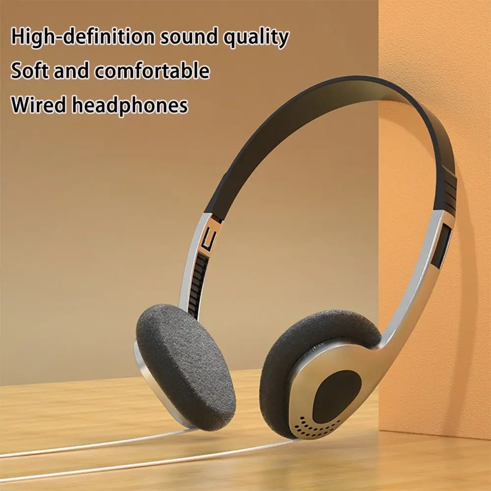 Retro Wired Headphones MP3 Wired Connection Music Hip Hop Trends Walkman Earphone Over Ear Earbud Personality Sports Headphones