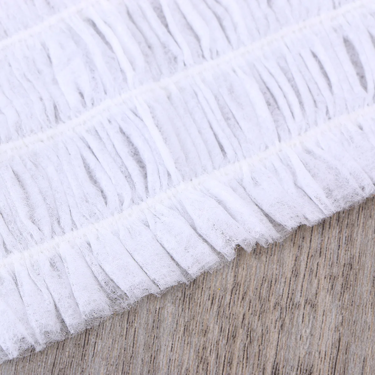 

200 Pcs Non-woven Disposable Hairband for Spa Facial Skin Care Wide Bands White Elastic Strong Hair Styling Tool