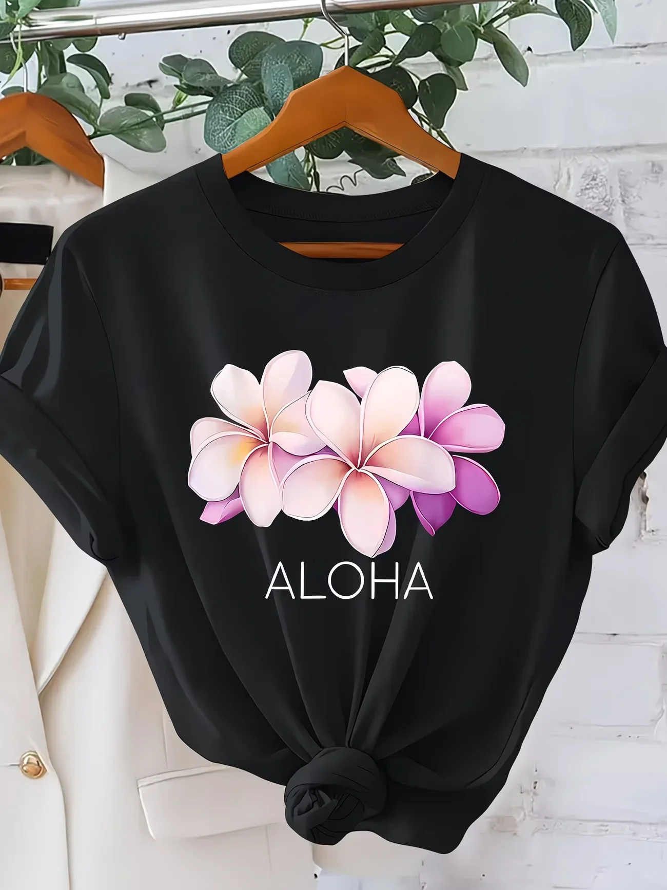 2026 Aloha T Shirt Women Plumeria Flower Graphic Tees Summer Hawaii Beach Holiday Printed Tops Loose Short Sleeve O-Neck Y2K Tees