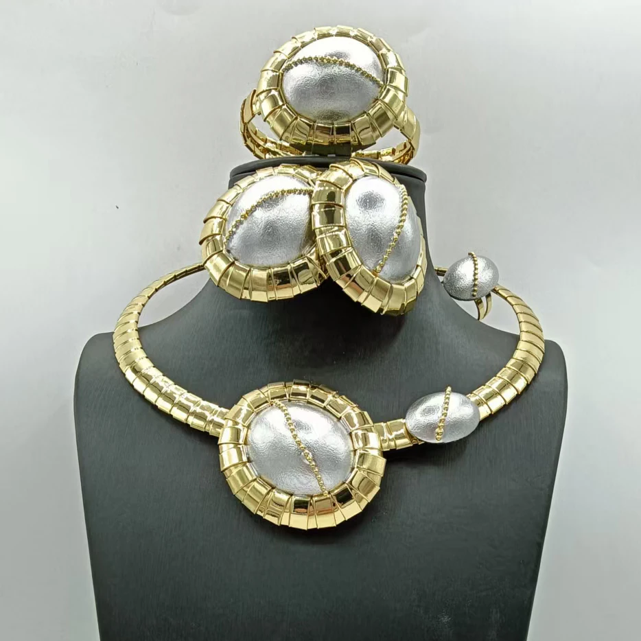 Fabulous Sunflower Three Tone Round Shape Jewelry Set Charming Wedding Necklace Bracelet Earrings Ring 4PC Jewellery for Party