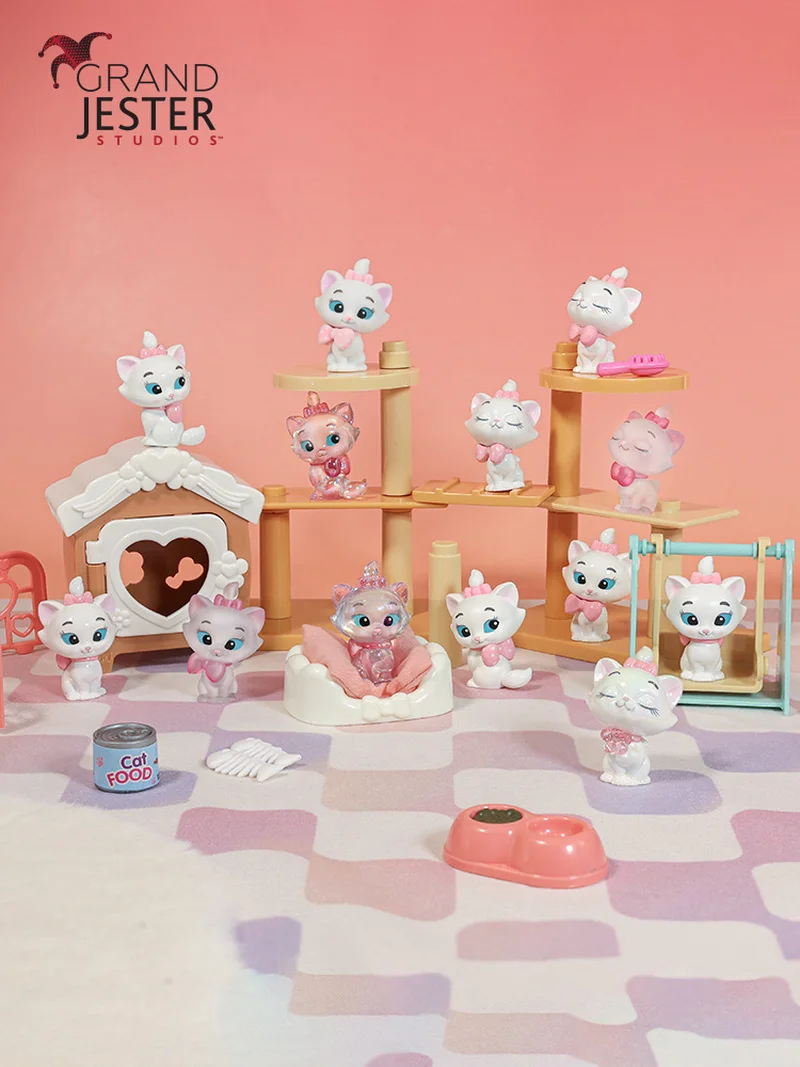 Anime MINISO Disney Marie Cat Mini Figure The-Aristocats Cute Modle Toy Anime Cartoon Doll Car Dsek Decor Collection Gift Kid