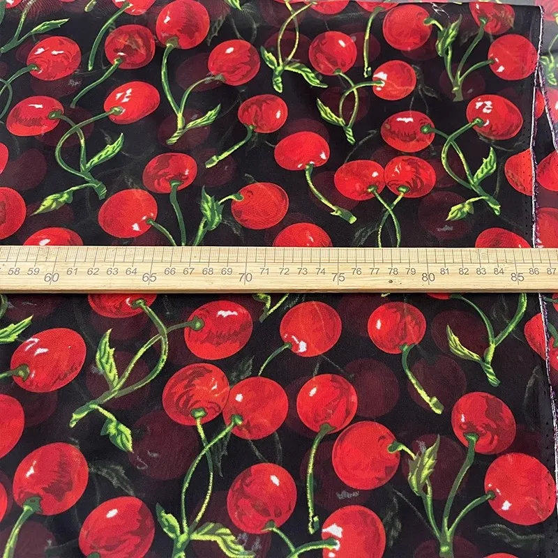 الكرز الأحمر المطبوعة رقيقة مادة الشيفون النسيج للنساء فستان صيفي بلوزة اليدوية DIY بها بنفسك القماش مواد الخياطة