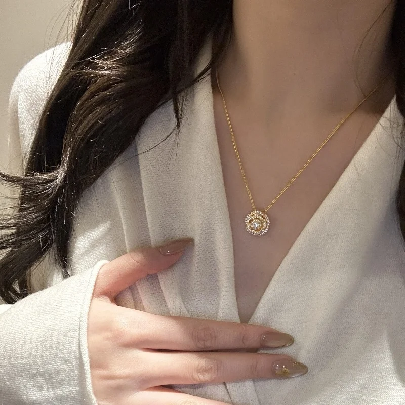 Fashion Rose Design Crystal Pendant Necklace for Women 2025 New Stainless Steel Clavicle Chain Jewelry Accessories Gift