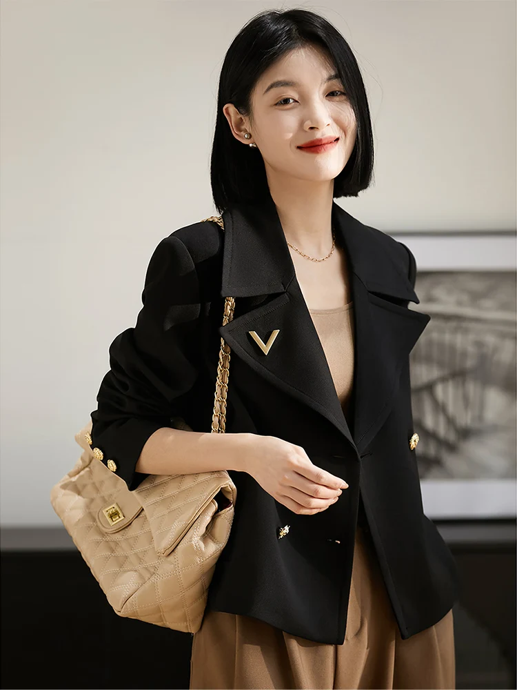 

XiaoHanGe Roudi Lady Lightweight Woolen Short Suit Jacket Precision Spun Pure Color Commute Style Double Breasted Long Sleeve