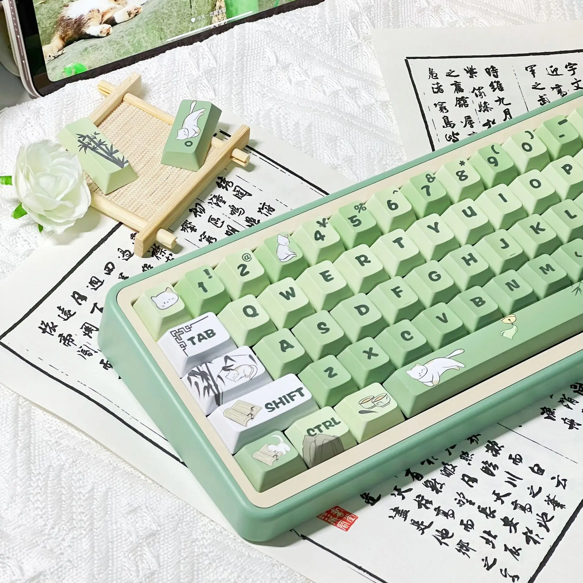 Cat theme keycap cute cartoon green original height PBT sublimation mechanical keyboard hi75 vgn