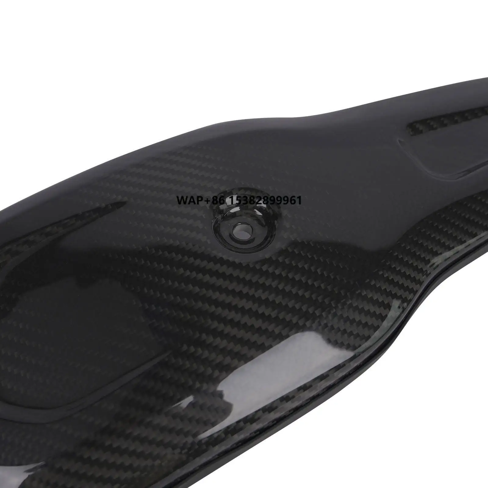 

Middle Cover of the Mailbox Carbon Fiber 3K Twill for CRUISER STREET BOB LOW RIDER ST FAT BOY 2024-2025