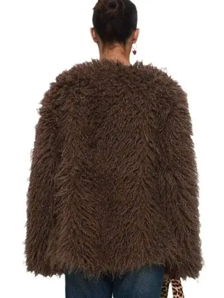 Tide Fashion Outerwear European Style V-neck Loose Coat All Match Casual Faux Fur Jacket Women New Autumn Winter 2025