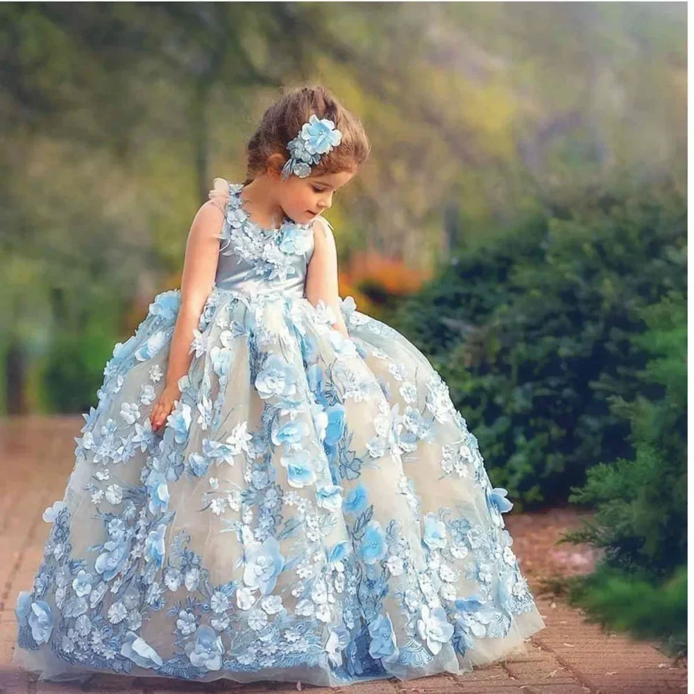 

Pretty Princess Flower Girl Dresses For Wedding 3D Floral Appliqued Toddler Pageant Floor Length Plffy Tulle Gown