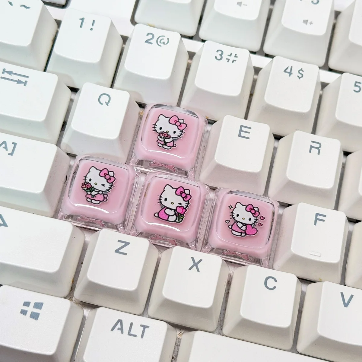 

4Keys Sanrio Cartoon Transparent Keycap Custom Hello Kitty Melody DIY Cute Keycaps for Cherry MX Switch Mechanical Keyboard