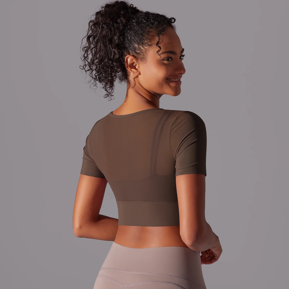 Frauen Mesh Yoga Shirt Sexy Kurzarm T-Shirt Sport Top Bluse Cover Up Quick Dry Gym Kleidung Laufen Fitness Tank Sportwear – Detail 7