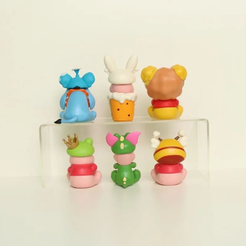 โมเดลของเล่นตุ๊กตาหมีปูห์จากอนิเมะ ของตกแต่งรถยนต์ ของตกแต่งโต๊ะทำงาน ของประดับจิ๋วสุดน่ารัก