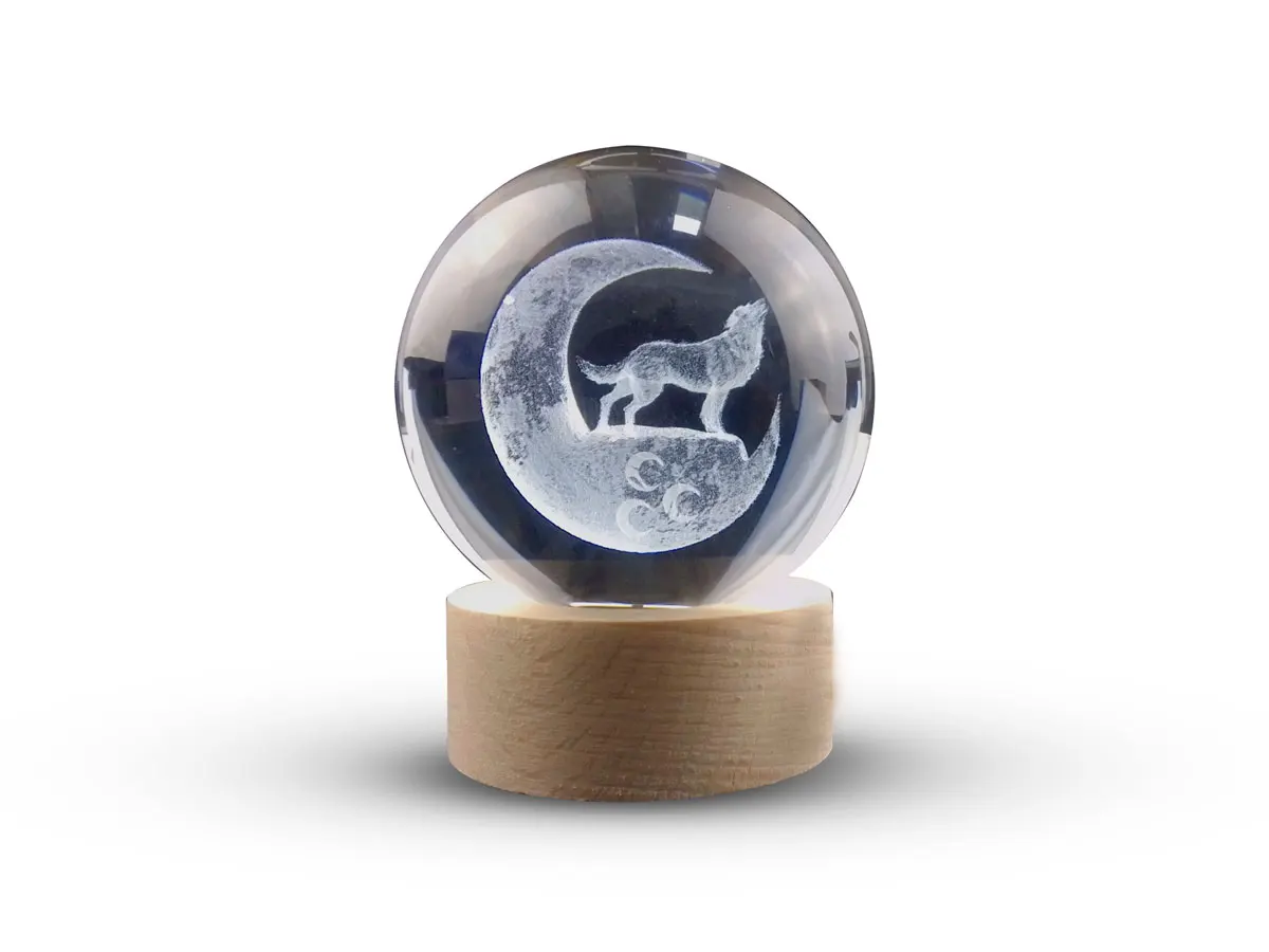 Luminária Abajur Globo Vidro Lobo LED USB Enfeite Decorativo Esfera Vidro de 3D Base de Madeira