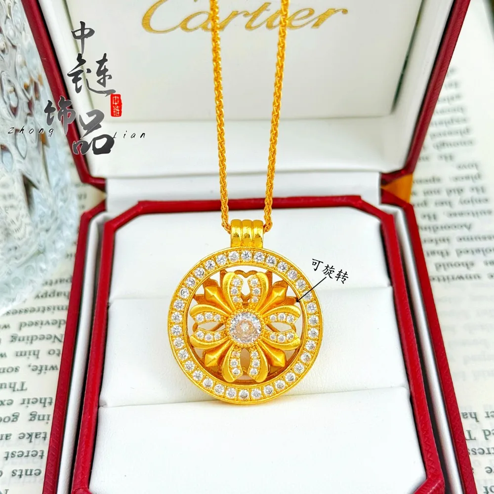Diamond-encrusted rotating iris compass pendant New Chinese hollow silk compass necklace9999gold