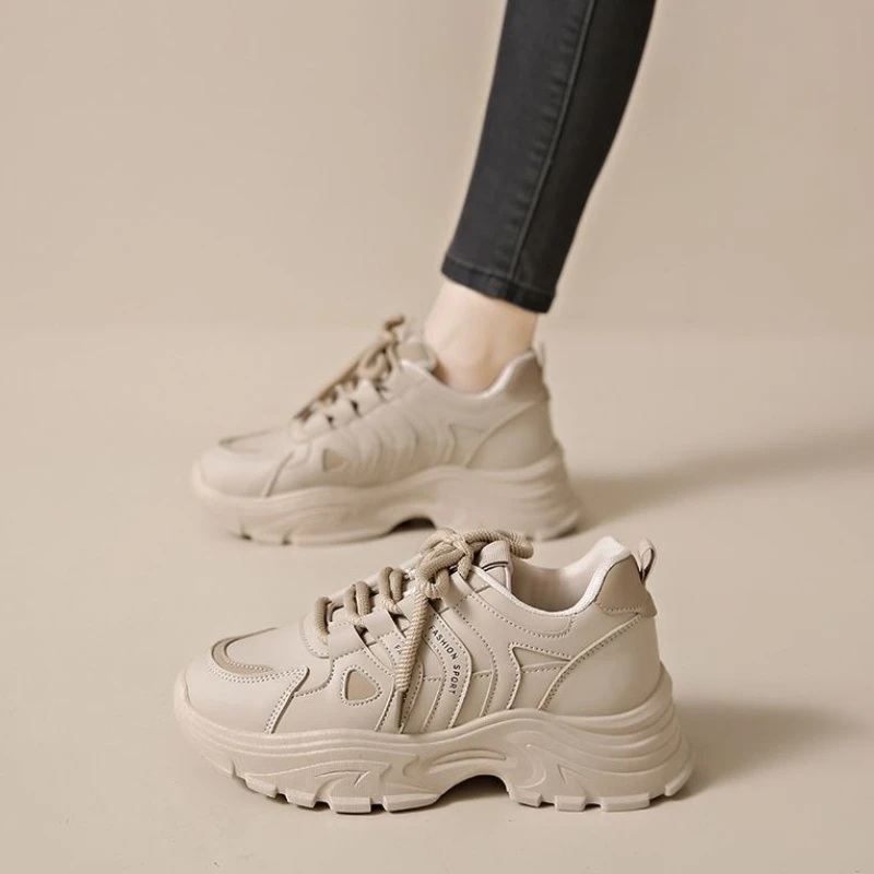 

​Korean Style Retro Chunky Sneakers for Women 2025 Fall Winter Thick Sole Height Increasing Running Casual Shoes for Students
