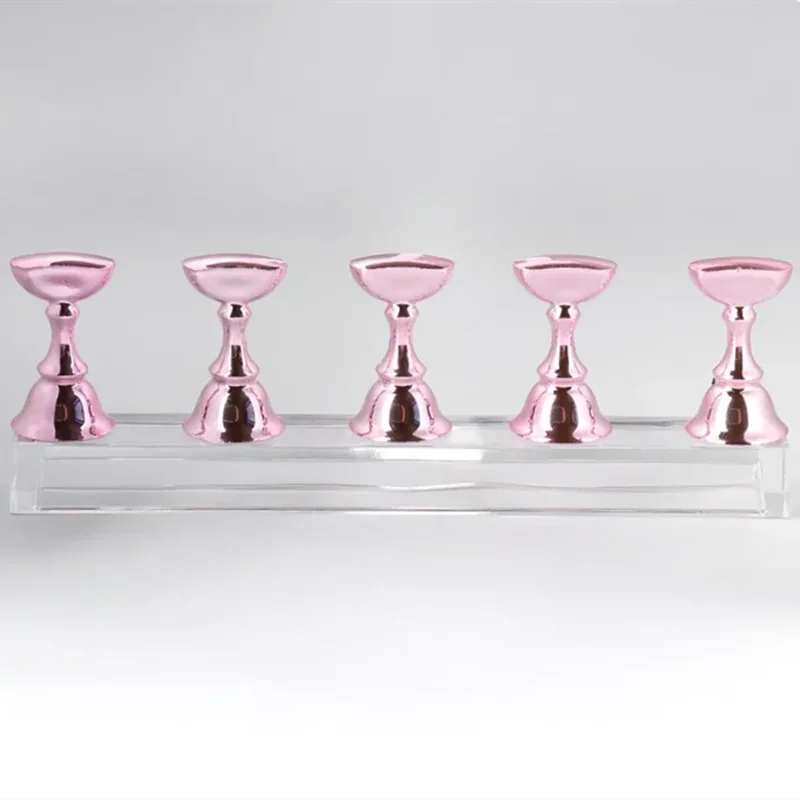 Chess Board 5 Stück magnetische Nagelspitzen, Übungsständer-Set, Acryl-Nagelkunst-Halter, UV-Gel-Nagellack, zeigt Regal für Maniküre