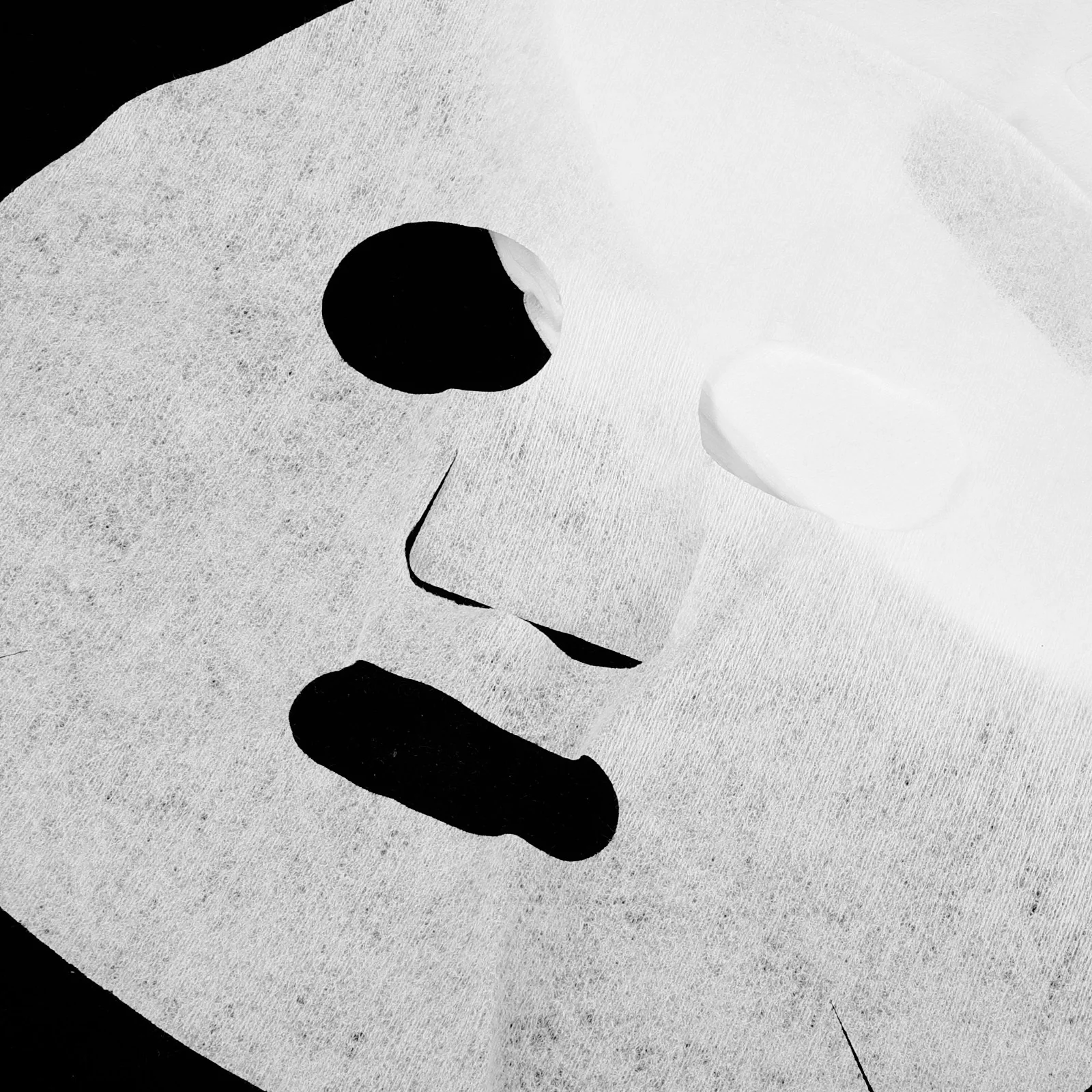 

80Pcs Non-Woven Skin Care Mask Sheets Breathable Cotton Disposable Facial Mask Sheets for Face Moisturizing Beauty Salon Use