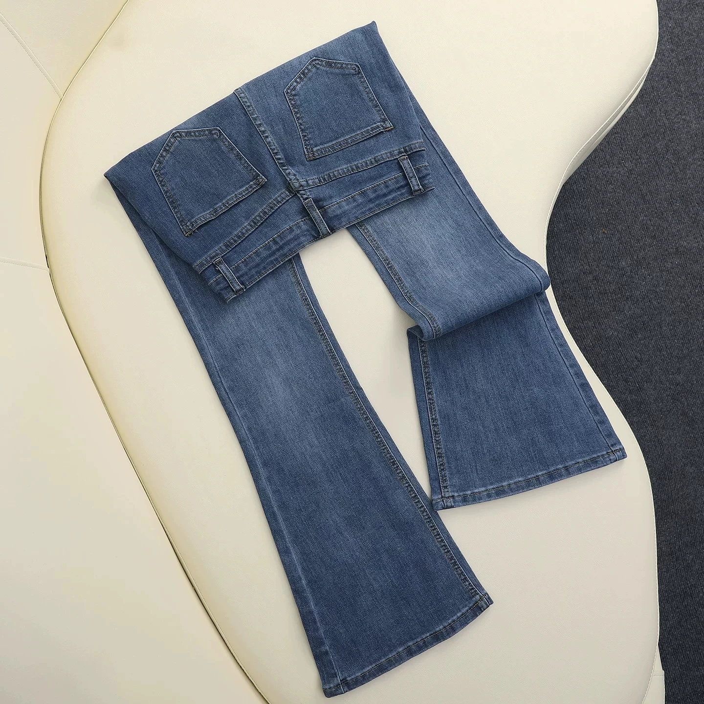 Retro High Waist Slim Fit Bell Bottom Jeans Women's Small Size Cotton Stretch Denim Non-Matching Leggings Autumn New Style