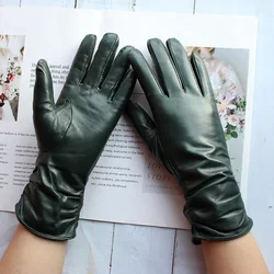 Guantes de cuero de oveja para mujer, forro de terciopelo, estilo elástico, moda para mantener el calor, puntos de Color Retro, Otoño e Invierno