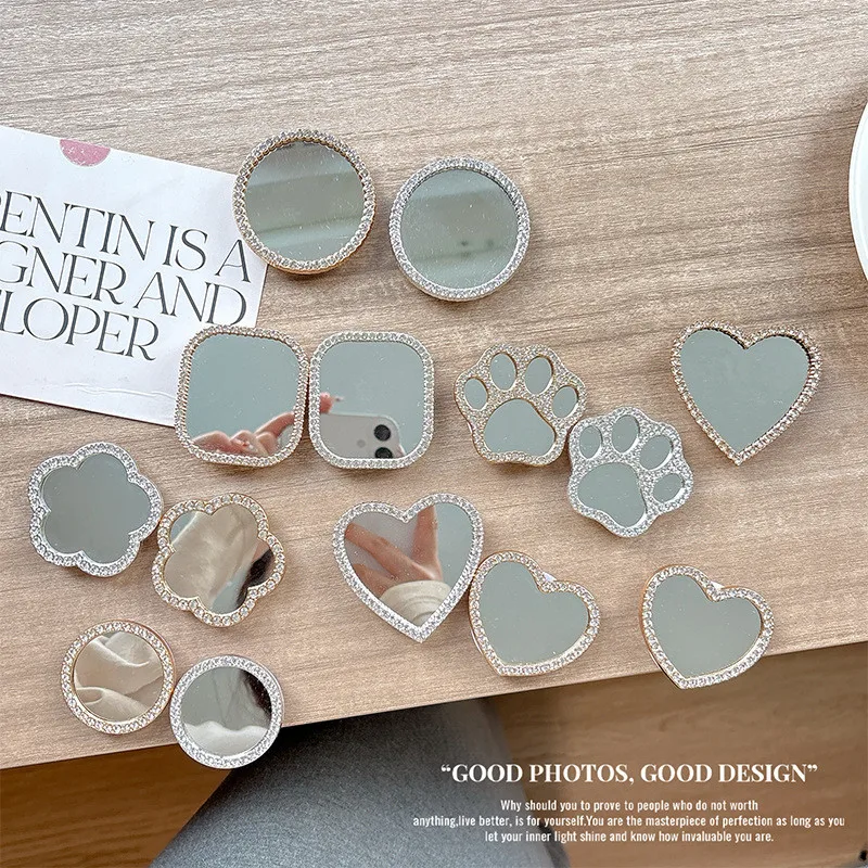 

FootPrint Love Square Mirror Mobile Phone Finger Ring Holder Phone Bracket Stand Socket Phone Stand For iPhone 17 16 Holder