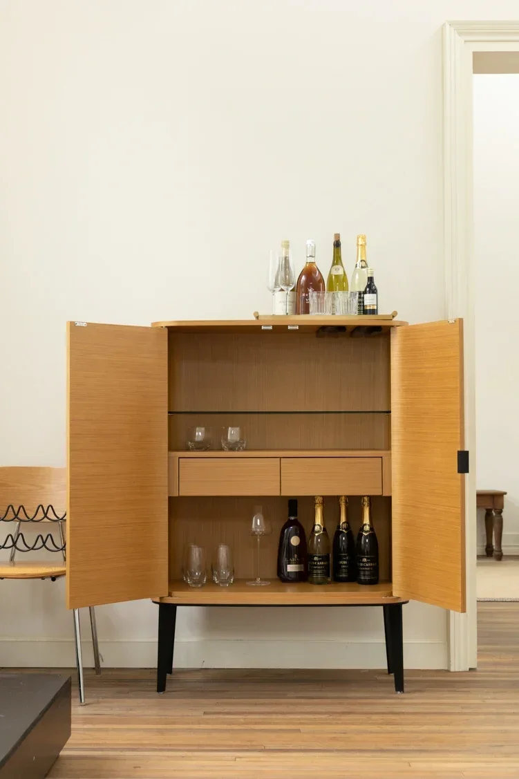

Прикроватная тумба в стиле Mid-Century с простым деревянным узором, постмодернистская, легкая роскошь, минималистичная, декоративная, для хранения
