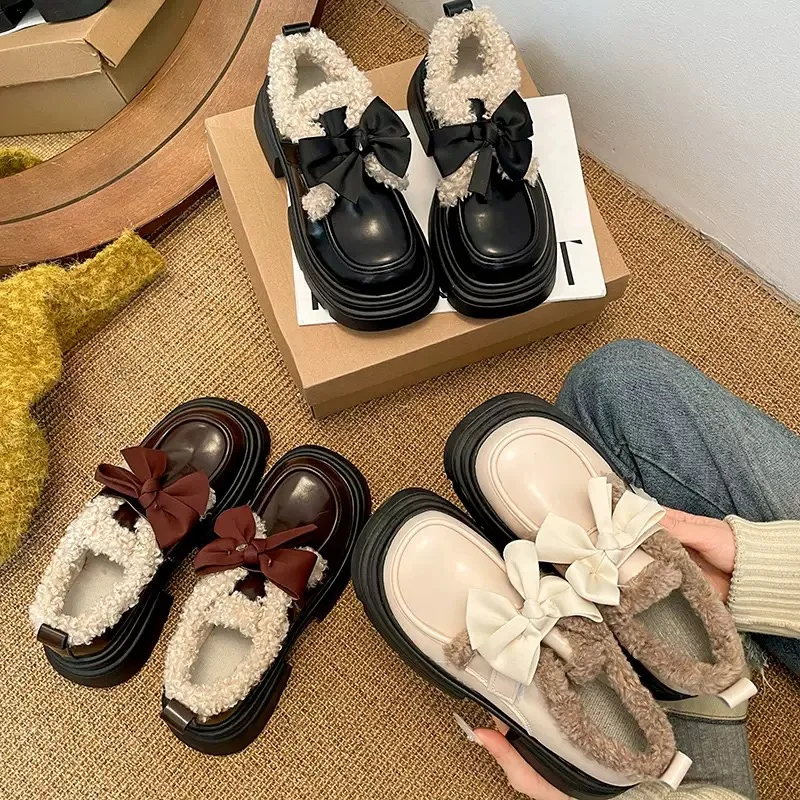 

Fashion New Sweet Platform Shoes Women Warm Bow Vintage Kawaii Pumps Plush Ankle Boots for Women Female Casual Comfortable Boots