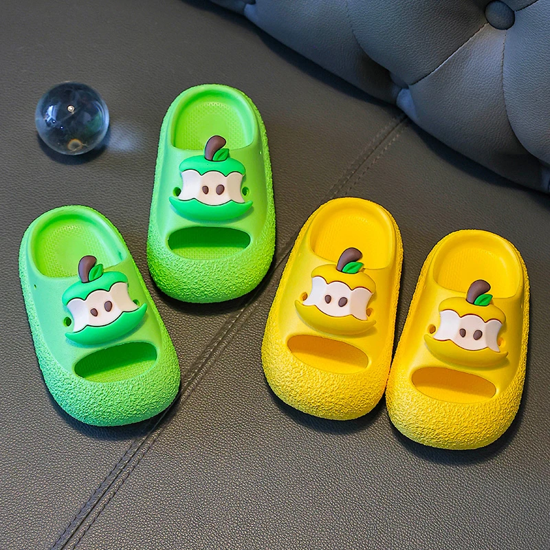 

2026 New Children's Indoor Batoom Slip-resistant Hollow-out Sandals Summer Cool Slippers Cartoon Cute EVA Bot Kids Slippers