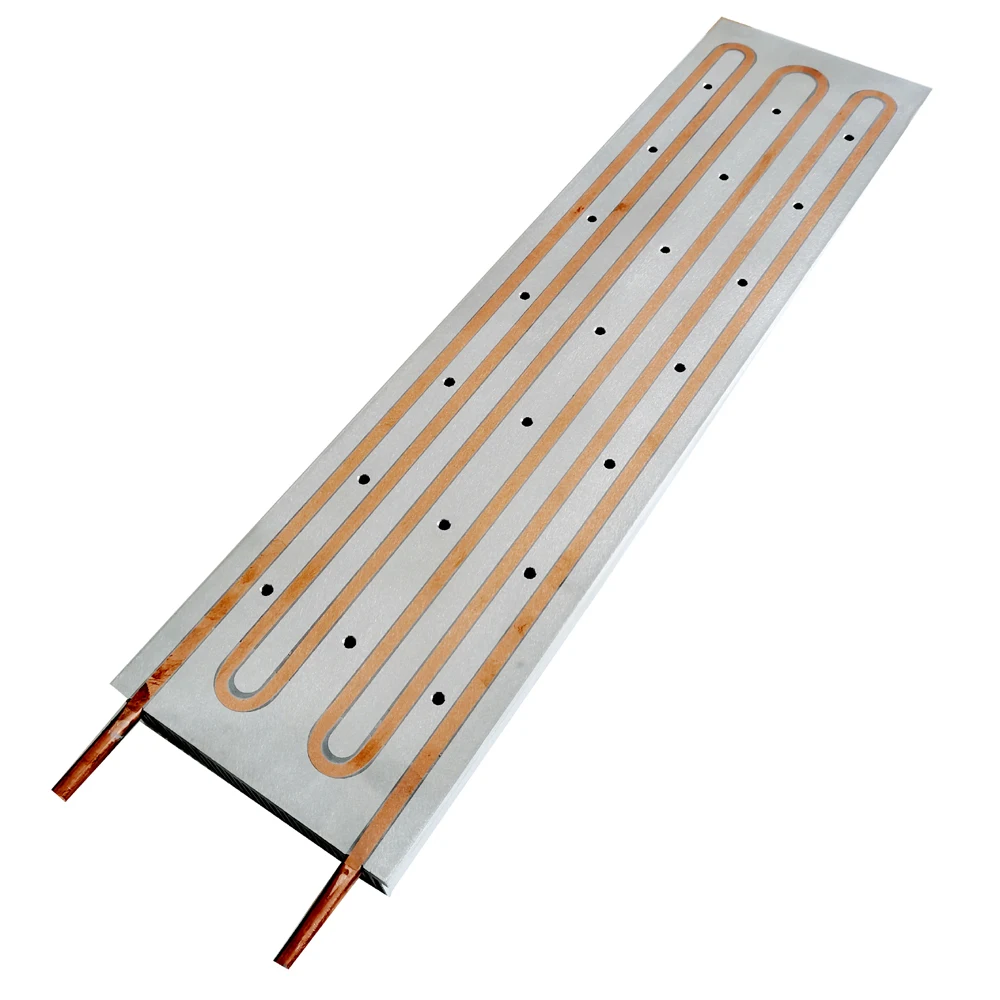 أنابيب نحاسية مدمجة مبدد حرارة لتبريد المياه 170 (عرض) * 42 (ارتفاع) * 656 (طول) مم مبرد حراري كهربائي 6000 سلسلة بالوعة حرارية لتبريد المياه