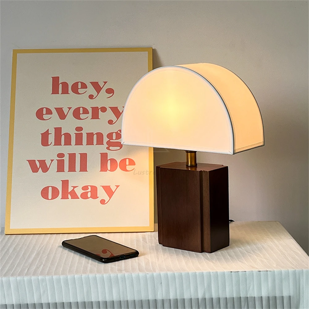 JOYLOVE Wabi-Sabi Retro Solid Wood + Fabric Lampshade Decorative Table Lamp Nordic Bedroom Study Bedside Decorative Night Light