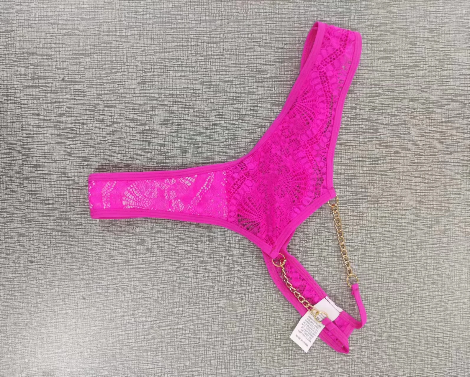 Sexy Metal Chain Temptation See-through Lace Women Lingerie Bra and panty Female Underwear Set