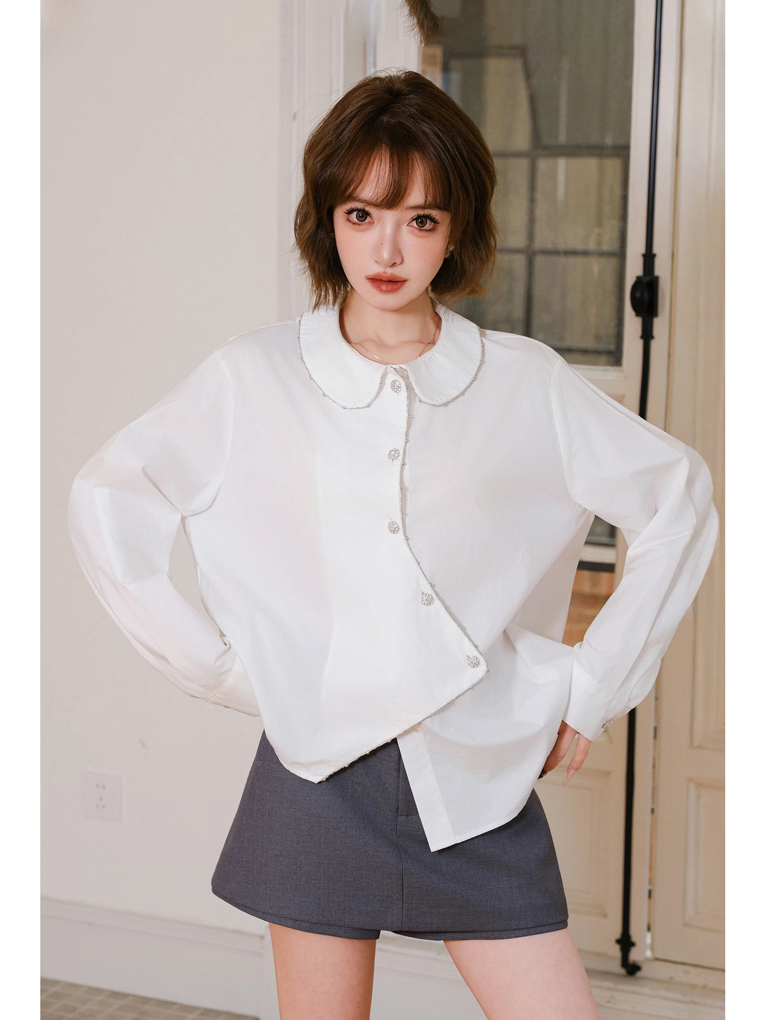 

MIUCO Design Doll Collar Embellished Bead Long Sleeve Asymmetrical Cotton White Shirt Youthful Appearance Spring Autumn
