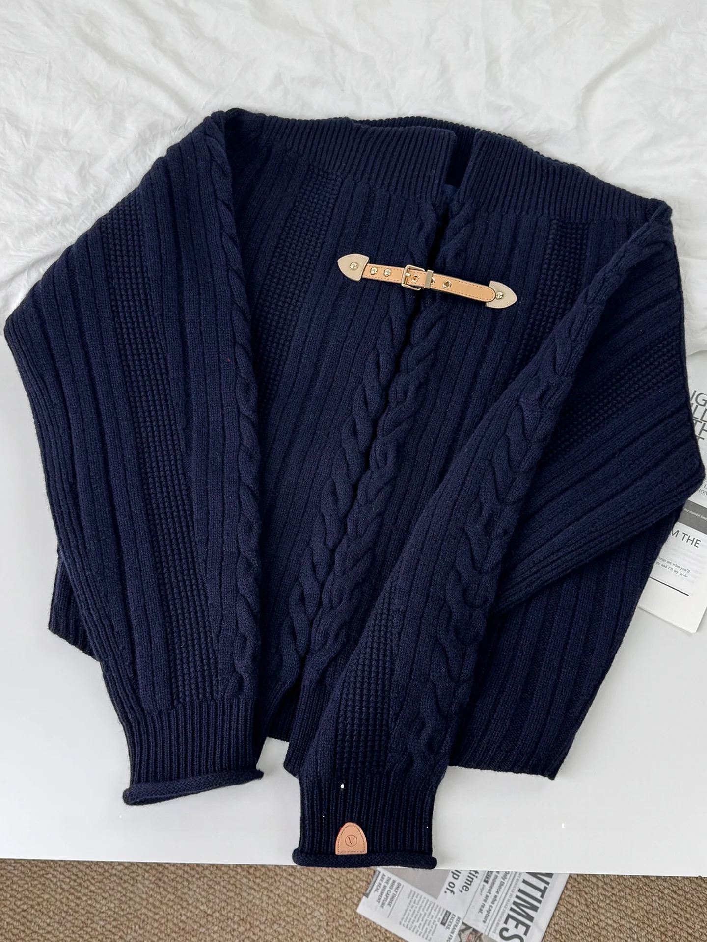 MUAUU GIRL Commuter Edition Leather Sleeve Cuff Jacket Top Soft Wool  Short Sleeve round Neck Warm Outerwear for Women