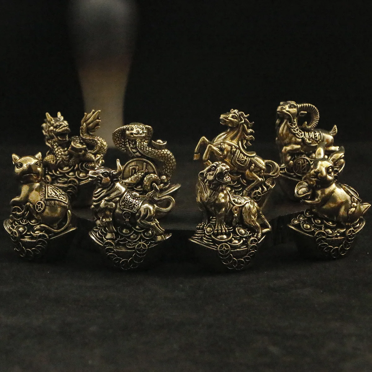 1/12pcs Brass Zodiac ingot Base Lucky Ornament Office Desktop Decoration Copper Ornament