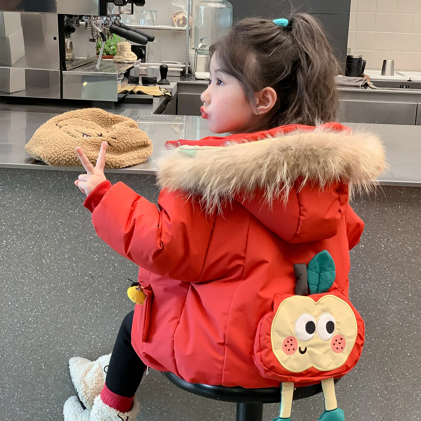 

2025 Winter New Girls' Detachable Cotton Liner Thickened Padded Jacket Large Fur Collar Kids Apple Cartoon Down Coats Age 2-9Y