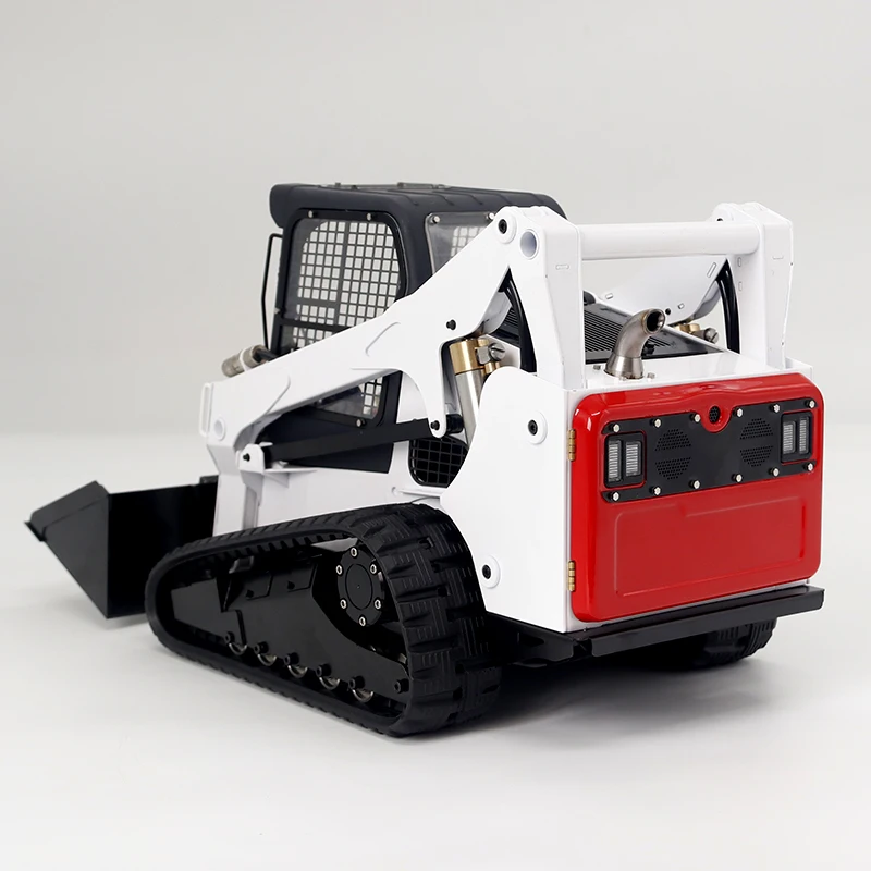 1/14 RC Tracked Metal Hydraulic Skid Steer Loader SM770 RTR Tracked Bobcat Construction Vehicle Model Boy Toy Gift