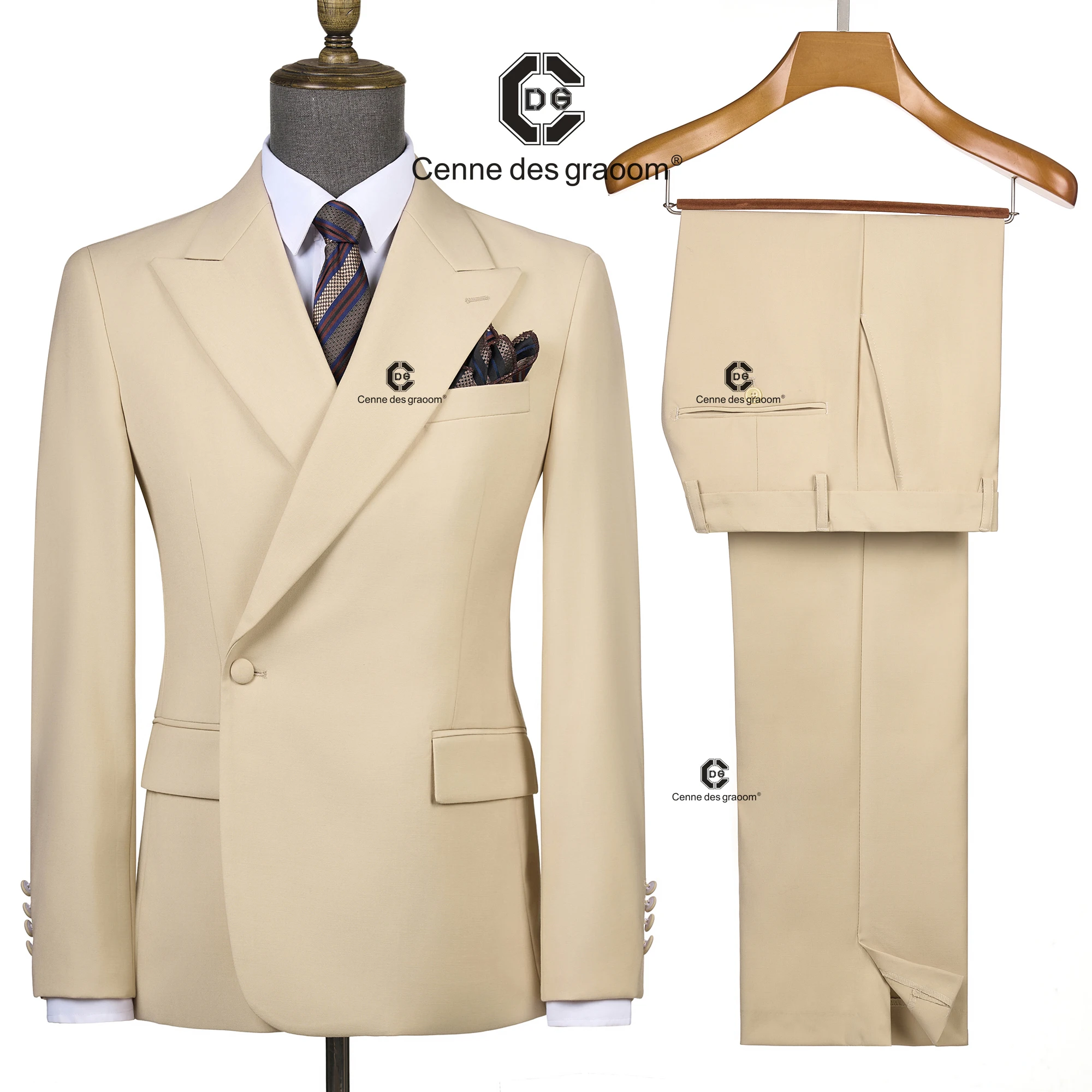 Cenne Des Graoom 2026 Beige Doppelreihiger 1-Knopf-Herrenanzug mit Spitzrevers, maßgeschneidert für Hochzeit, Bräutigam, Geschäftstreffen und Bürokleidung