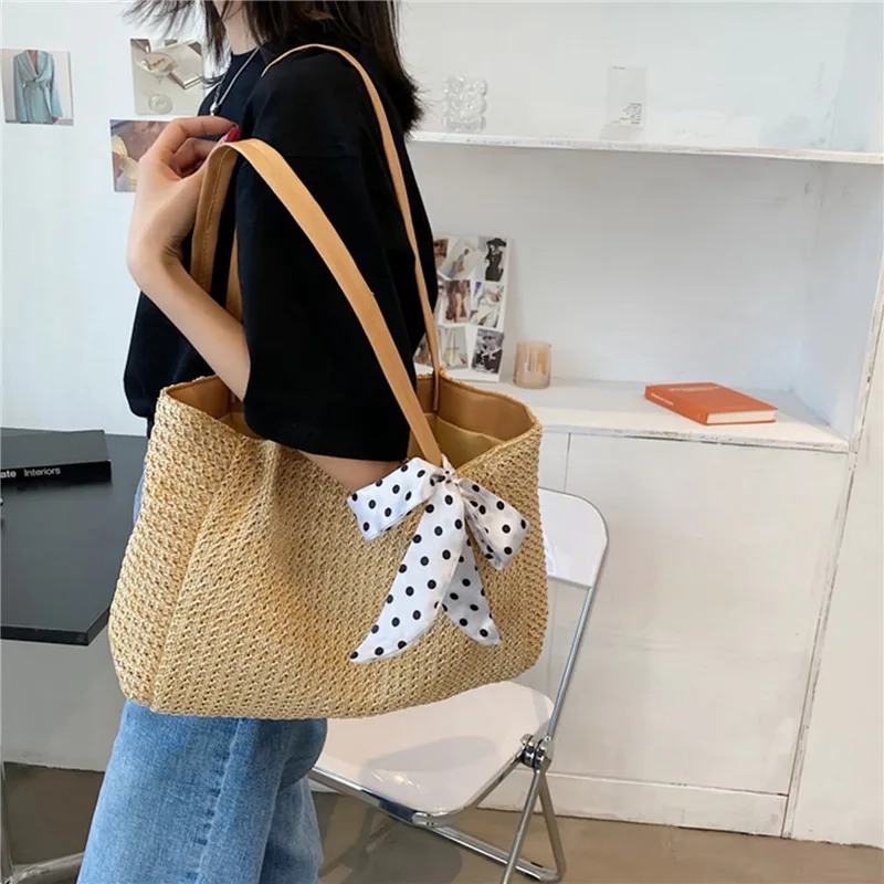 Women Bag Rattan Wicker Straw Woven Crossbody Beach Bags Basket Gift Bohemia Handbags Ladies Small Fresh Shoulder Bags