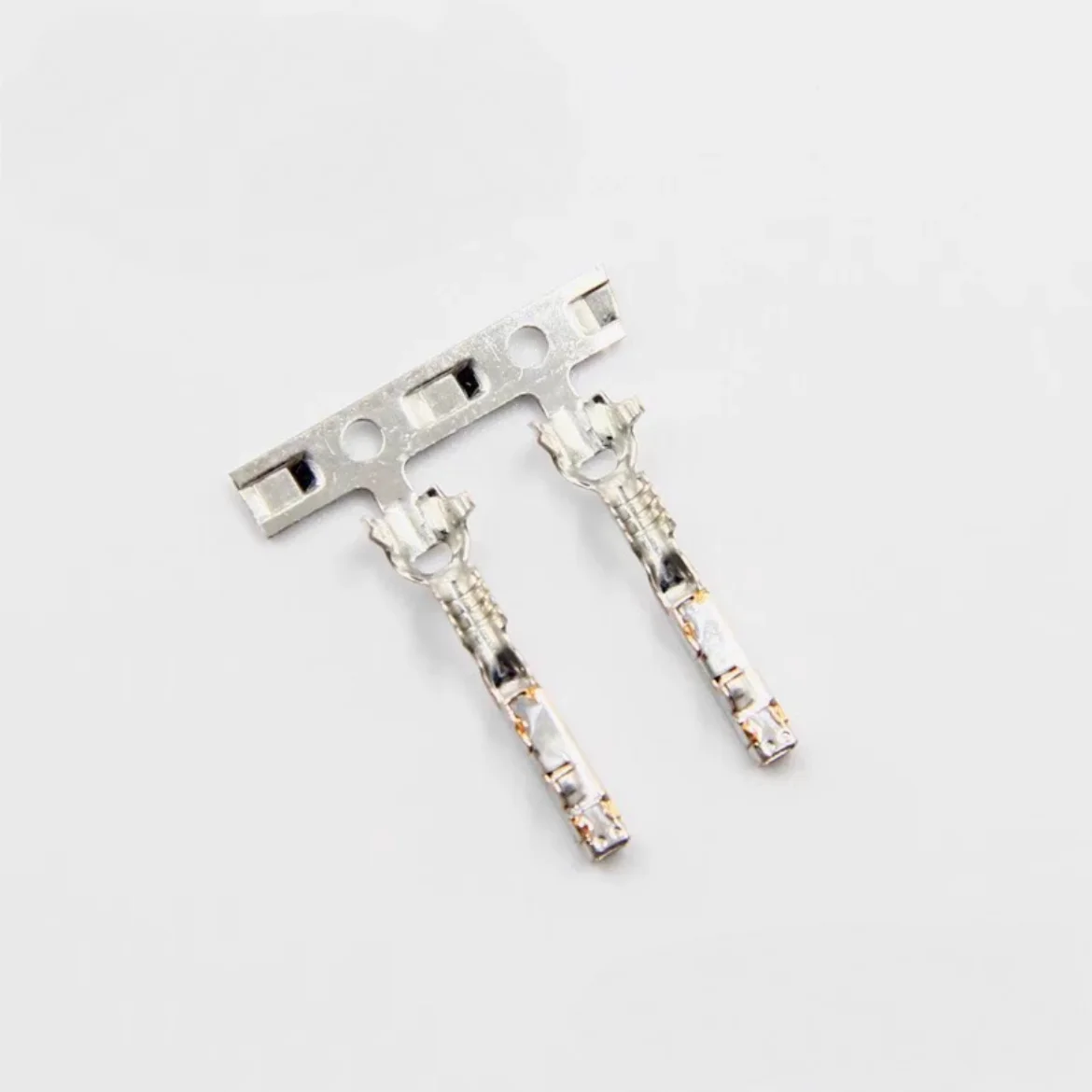 50PCS 1670146-3 Original, Automotive Connector, Radar, Plug, Silver Plated Terminal, Wire Diameter 0.5-0