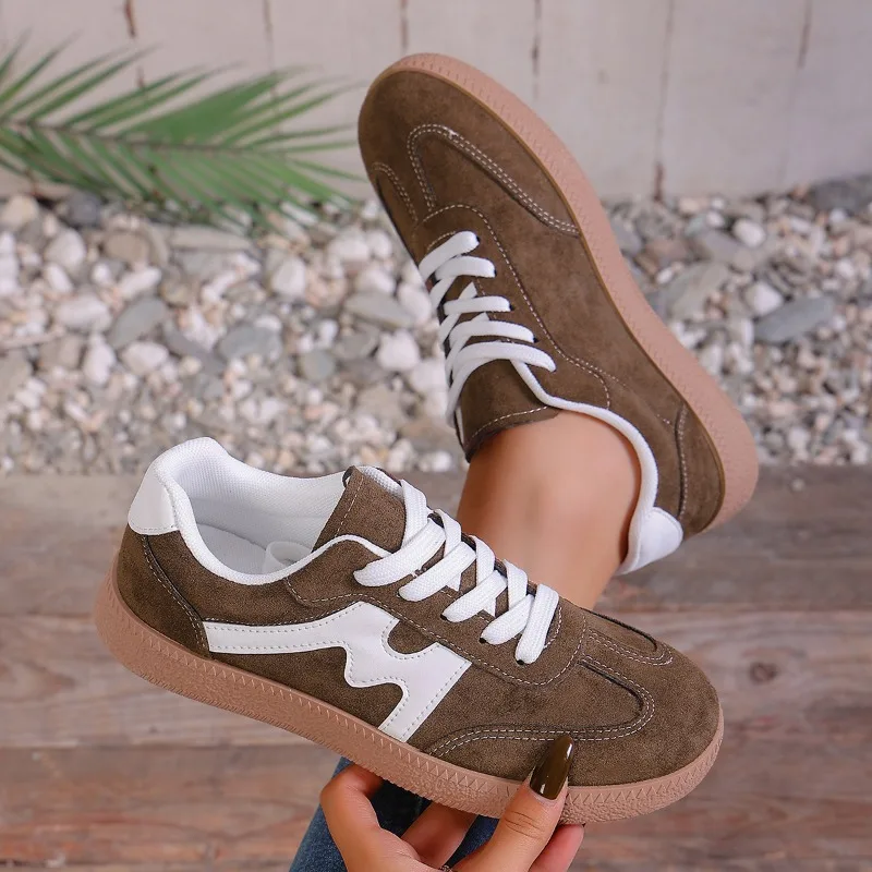 

Women Plus Size Sneakers 2025 New Retro Casual Shoes Platform Round Toe Sneakers Women Comfortable Fashion Autumn Shoes Women